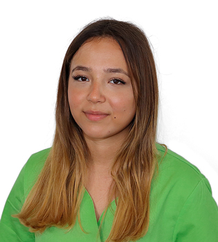 Ceren Celikkale Auszubildende: Stuhlassistenz, Rezeption und Assistenz Verwaltungsmanagement